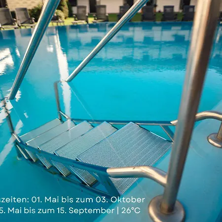 Moehneblick - Seeblick, Dachterrasse, Pool, Sauna, Waldnaehe 莫内西