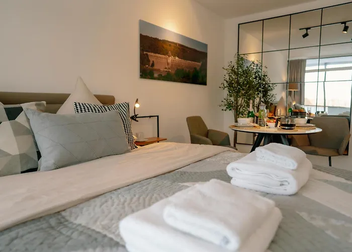 Moehneblick - Seeblick, Dachterrasse, Pool, Sauna, Waldnaehe Appartement